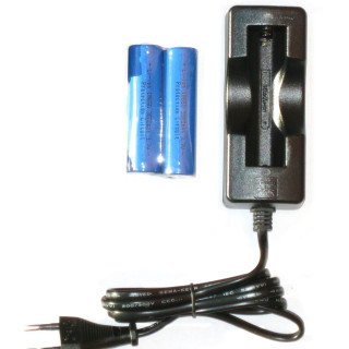 18650 batteri & laddare för eftersökslampa L2